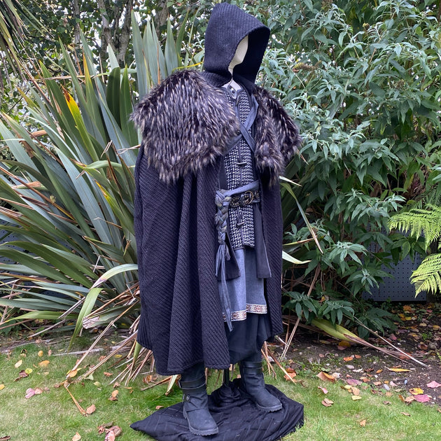 Viking Fur Cloak , Celtic Cloak Gothic Cloak-faux Fur , Fur