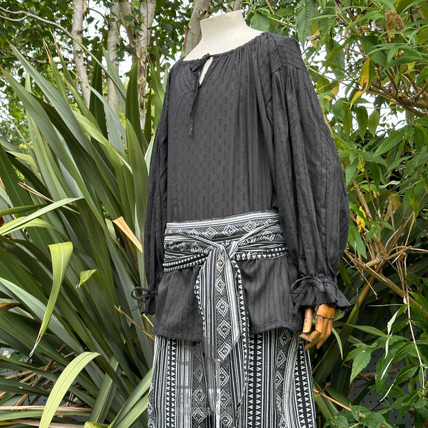 Medieval Shirt Round Neck in Black Cotton
