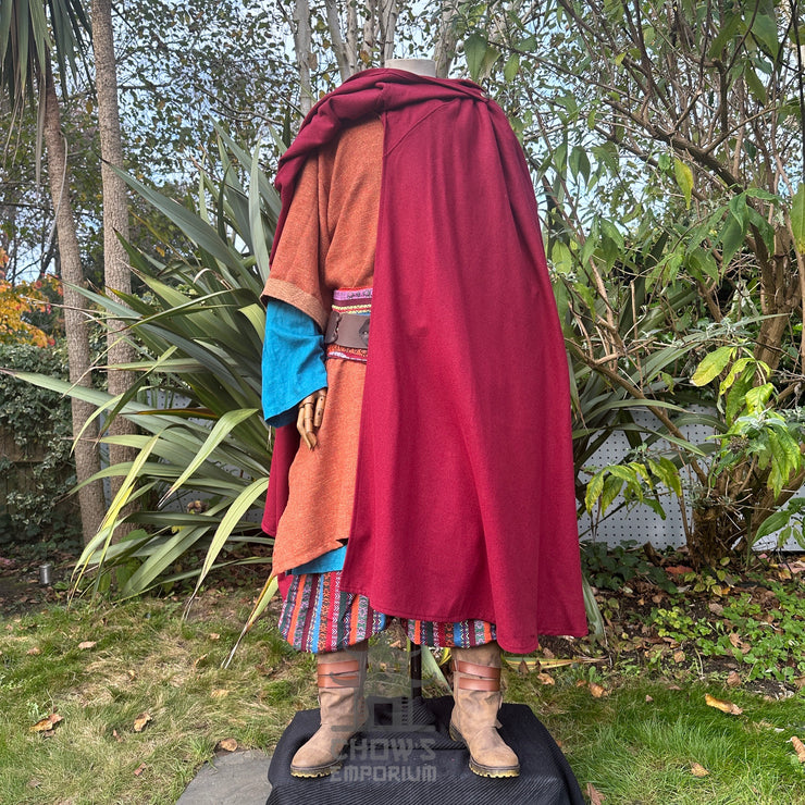 Four-Way Cloak (Dark Red)