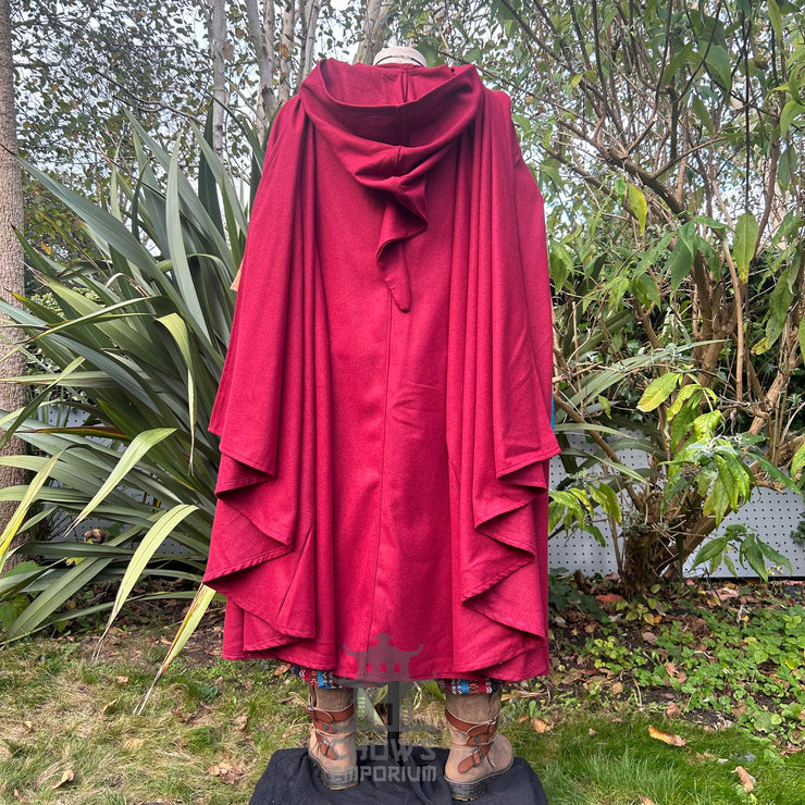 Four-Way Cloak (Dark Red)