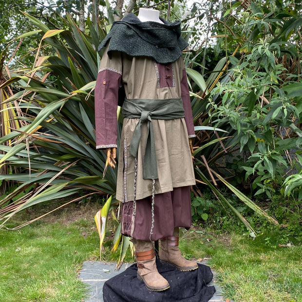LARP Basic Outfit, 4 pieces, Tunic, Pants, Hood & Sash (Green and Brown)