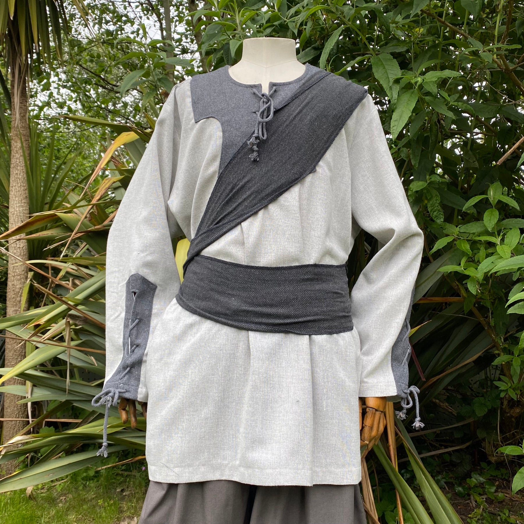 LARP Accessories – LARP Costumes
