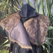 Cloak And Fur Mantle Set (Brown)