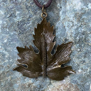LARP Necklace / Leaf Shape Necklace / Leaf Shape Amulets /  Antique Brass Color / Cosplay / Viking / Larp  / Lord of the rings Cosplay