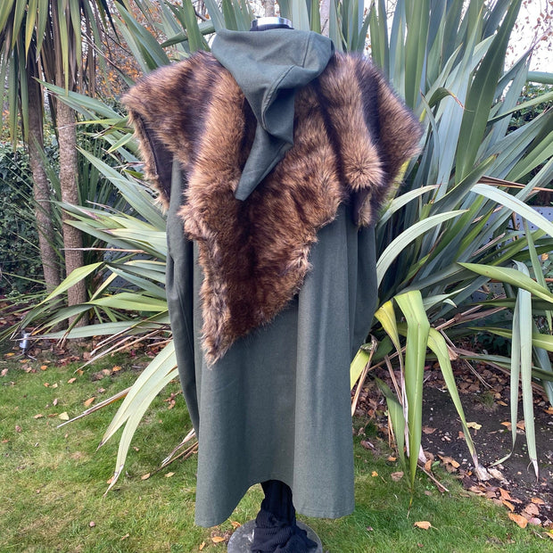 Four-Way Cloak (Green)