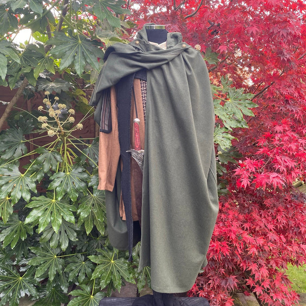 Four-Way Cloak (Green)