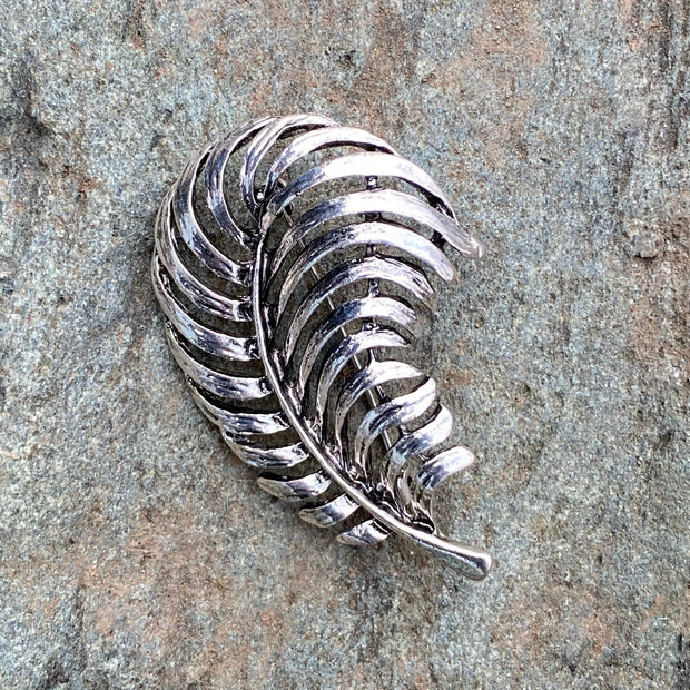 Brooch / Feathered Fern / Pin / House Sigil / Silver / LARP / Cosplay / Medieval / Costume
